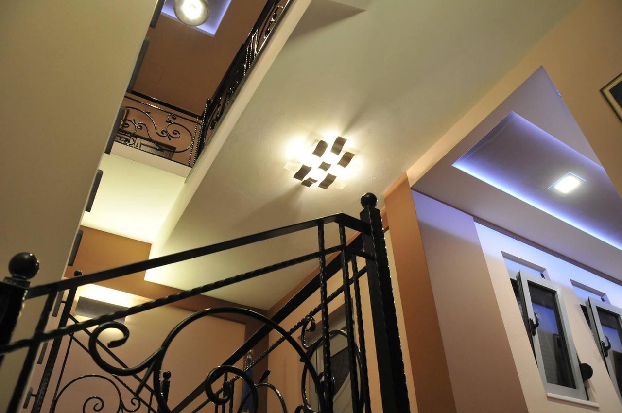 Dream'S Hotel Гирокастра Экстерьер фото
